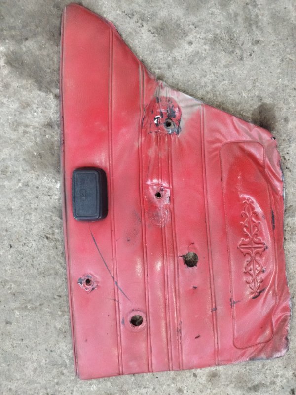 Обшивка боковой двери лада 2107 1992 2107