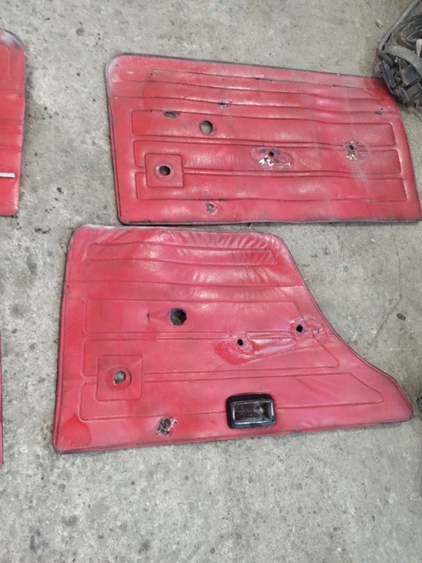 Обшивка боковой двери лада 2107 1992 2107