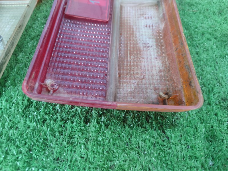 Стекло заднего фонаря лада 2107 1992 2107