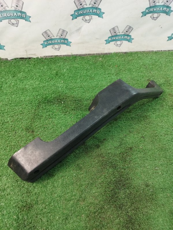 Ручка двери внутренняя лада 2107 1992 2107