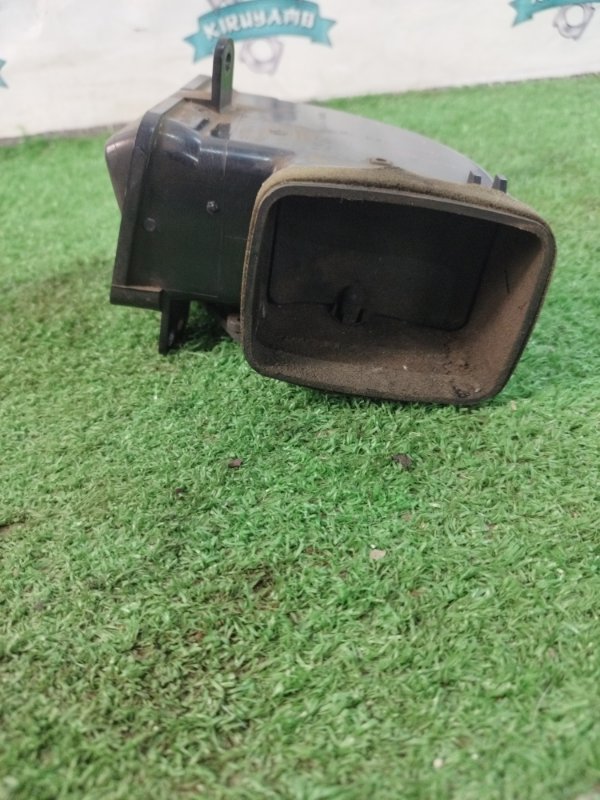 Дефлектор воздушный Toyota CORONA 1995 седан