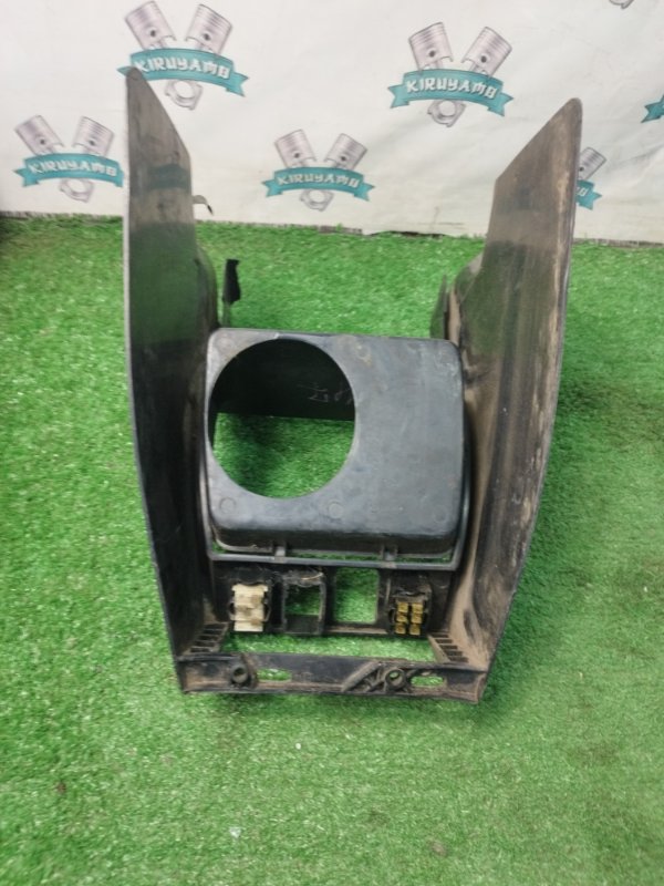 Консоль центральная лада 2107 1992 2107