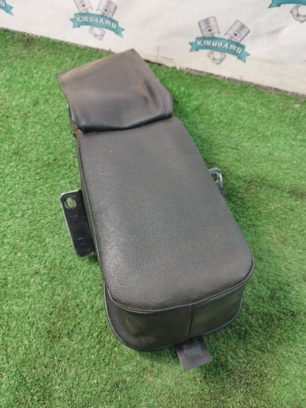 Подлокотник лада 2107 1992 2107