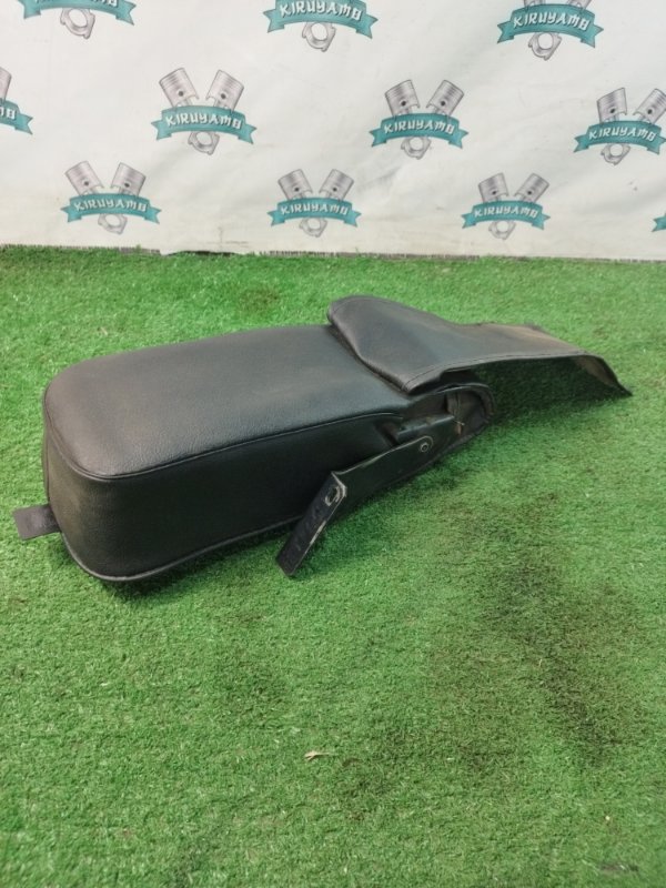 Подлокотник лада 2107 1992 2107