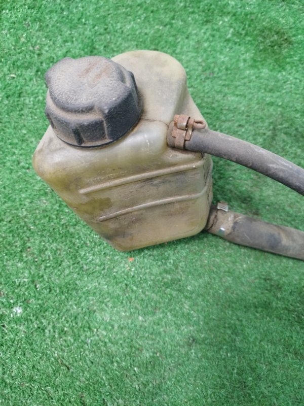 Бачок расширительный лада 1111 Ока