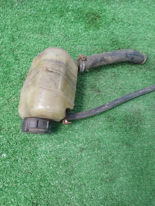 Бачок расширительный лада 1111 Ока