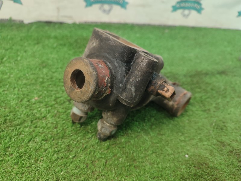 Корпус термостата газ 31105 2006 105