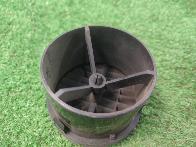 Дефлектор воздушный лада 1111 Ока