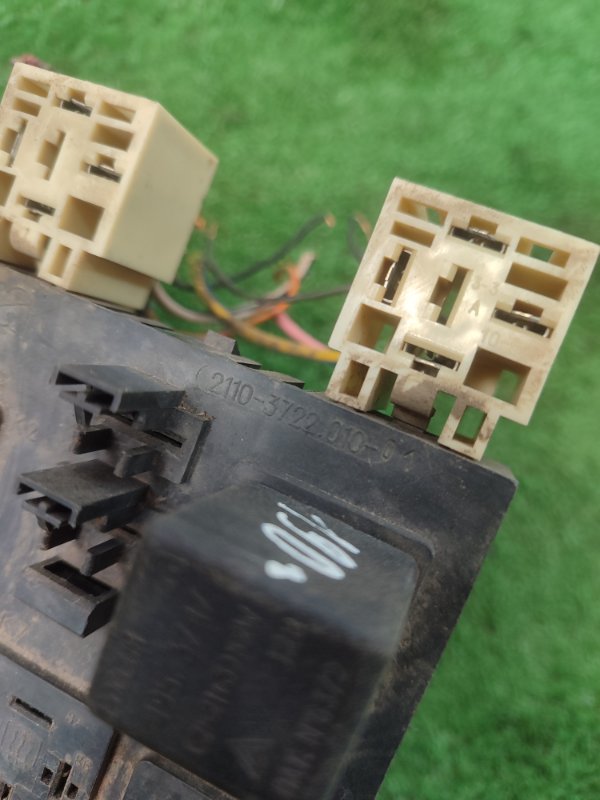 Блок предохранителей лада 21102 2002