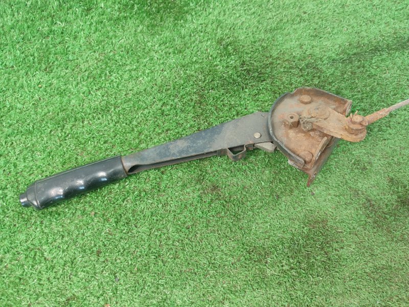 Рычаг стояночного тормоза лада 2107 1992 2107