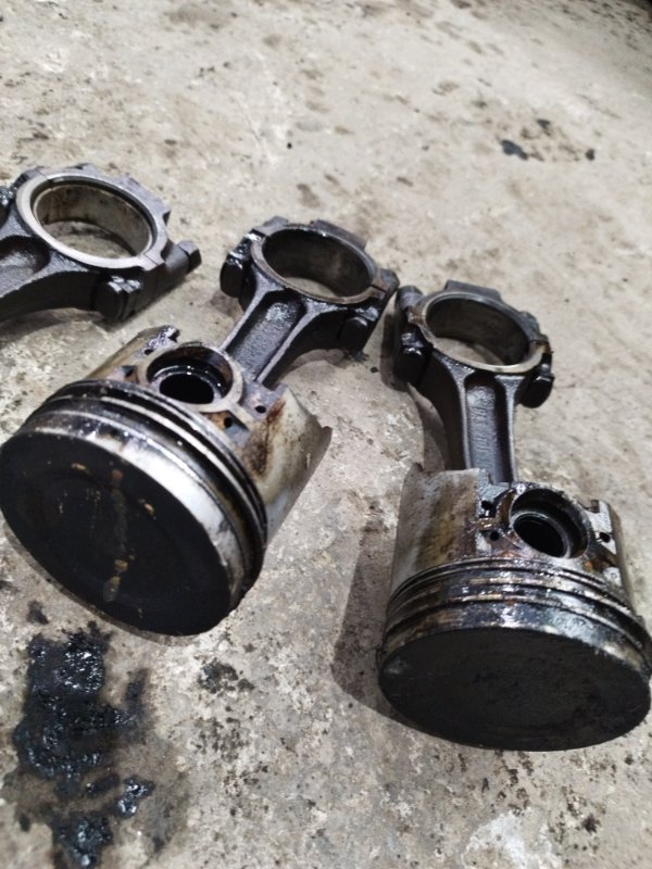 Поршень лада 21070 1999