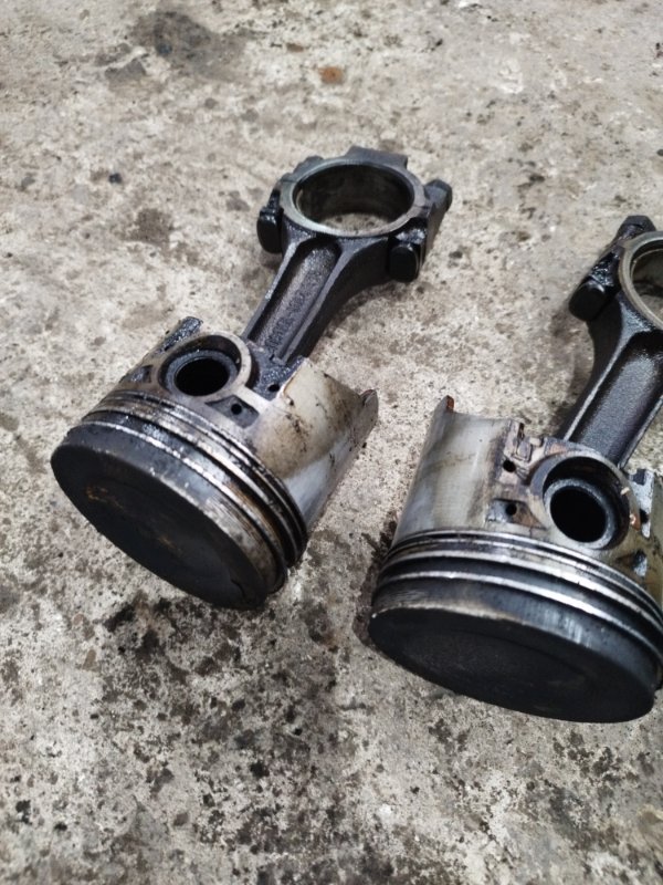 Поршень лада 21070 1999