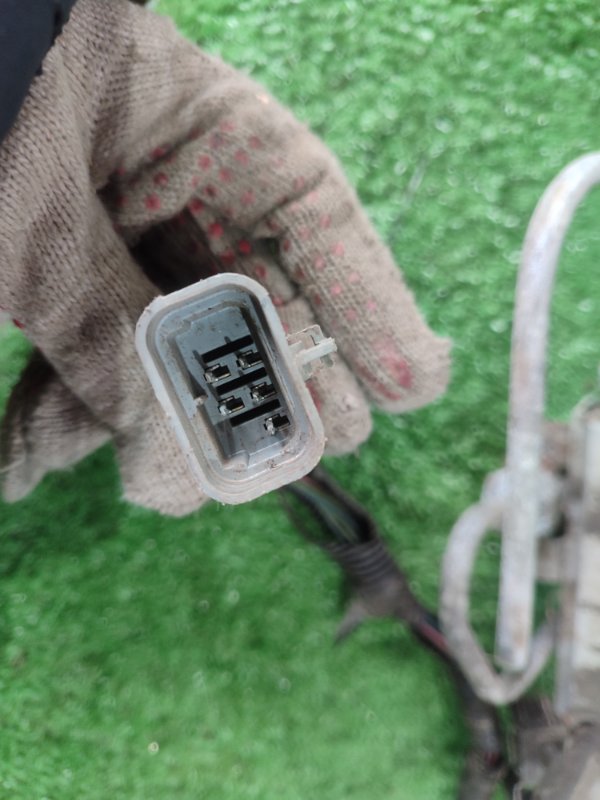 Топливная рейка лада 21102 2002