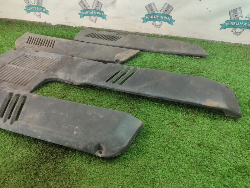 Накладка двери лада 21102 2001 2110