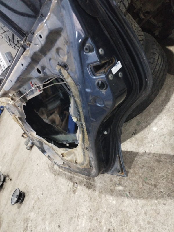 Дверь боковая Toyota CORONA 1995 седан