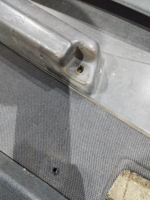 Обшивка боковой двери лада 21093 1994 2109