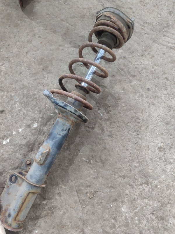 Стойка подвески Toyota CORONA 1995 седан