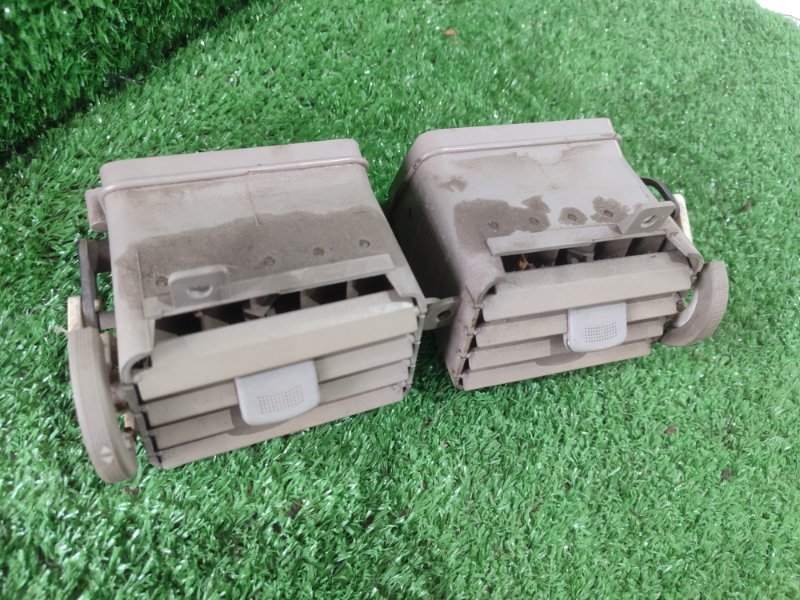 Дефлектор воздушный Chery Fora