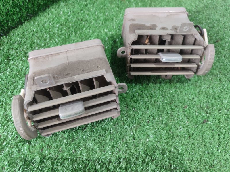 Дефлектор воздушный Chery Fora