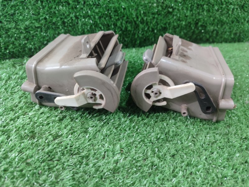 Дефлектор воздушный Chery Fora