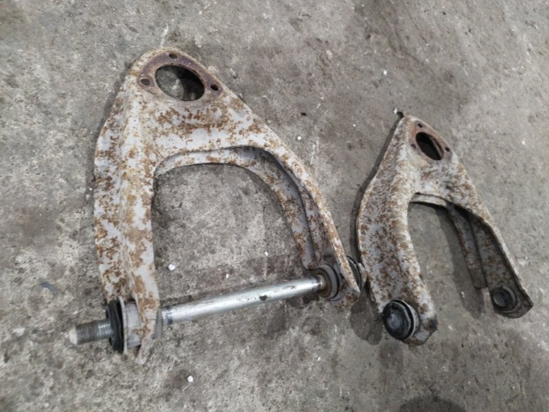 Рычаг подвески верхний лада 21061 1974