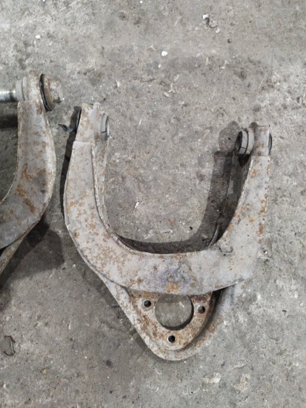 Рычаг подвески верхний лада 21061 1974