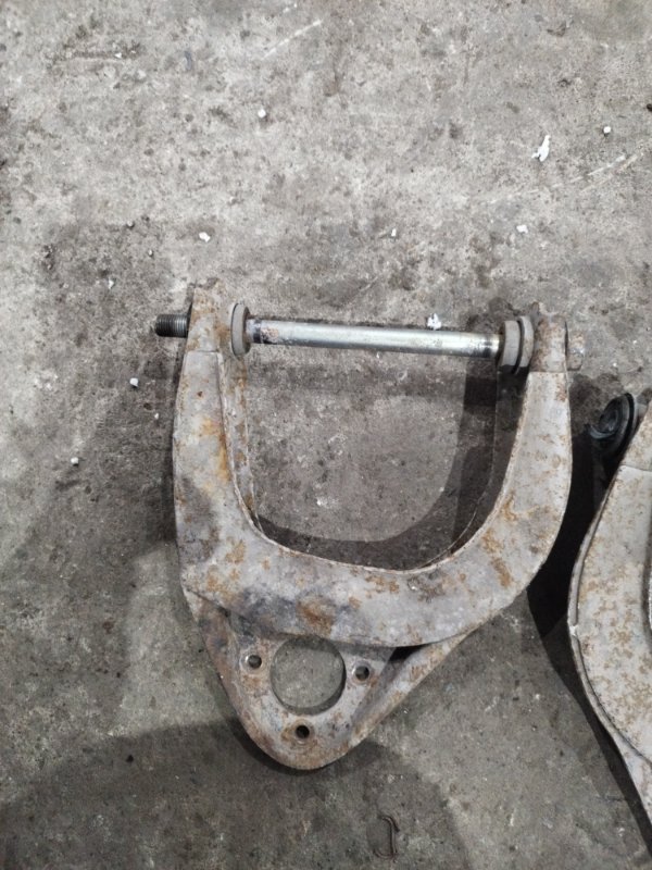 Рычаг подвески верхний лада 21061 1974