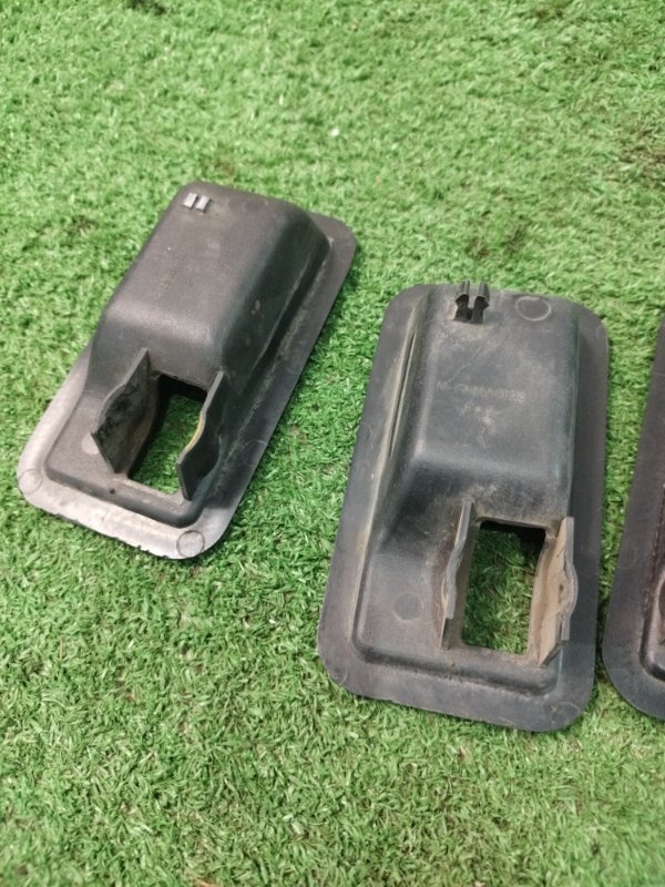 Накладка внутренней ручки двери лада 21093 1994 2109