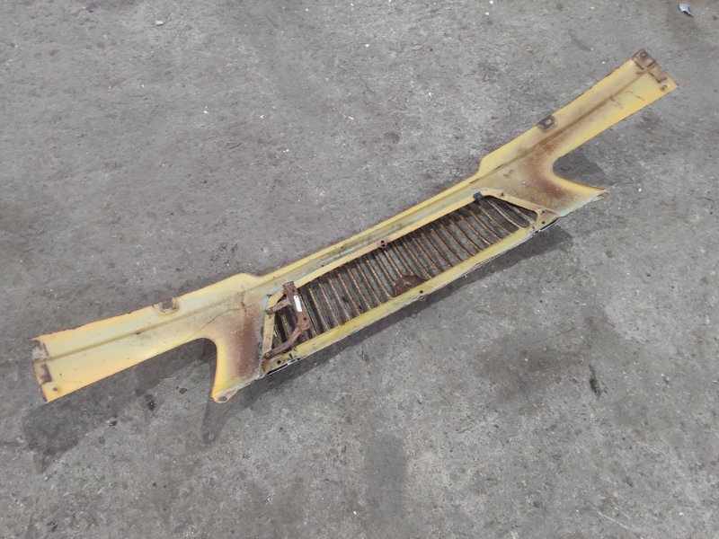 Решетка радиатора газель 3302