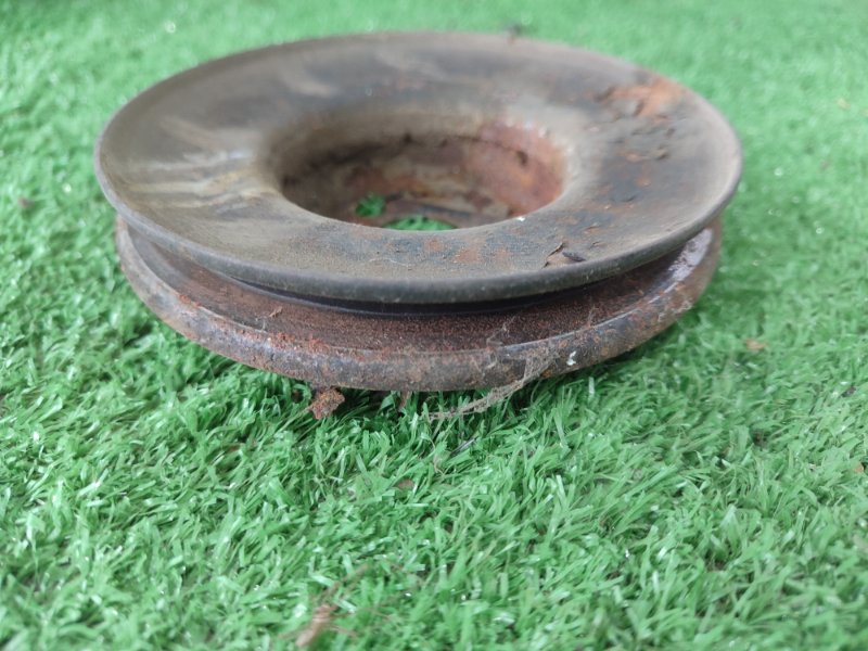 Шкив водяного насоса. лада 2107 1992 2107