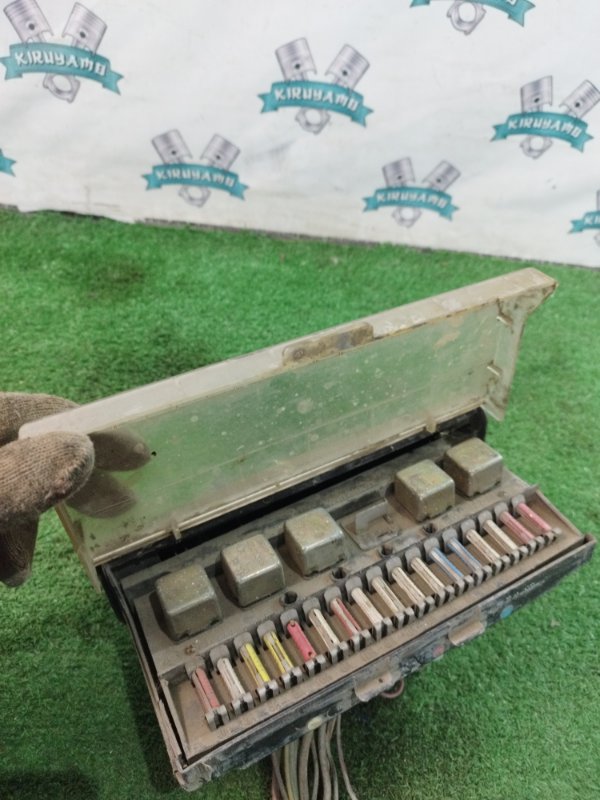 Блок предохранителей лада 2107 1992 2107