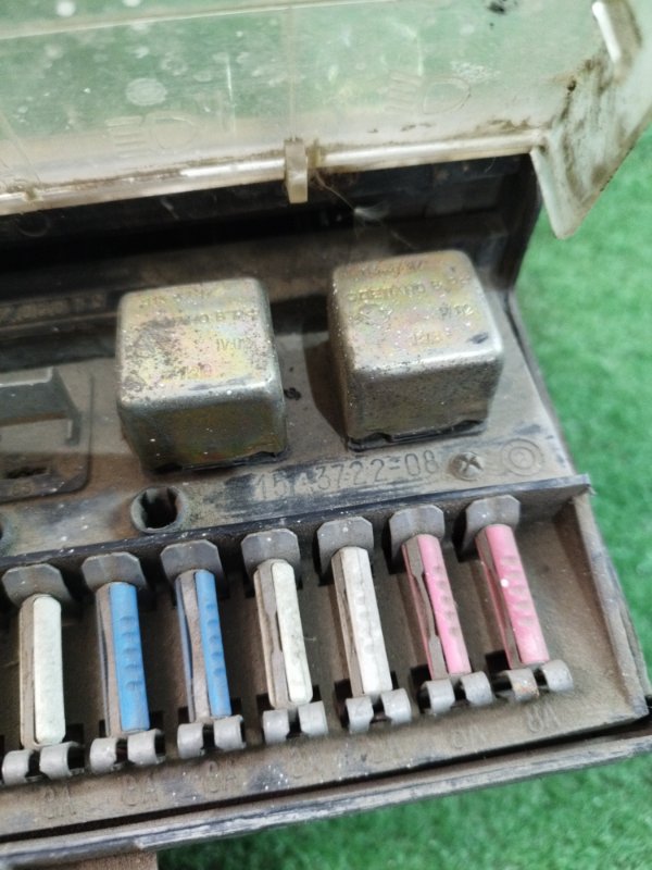 Блок предохранителей лада 2107 1992 2107