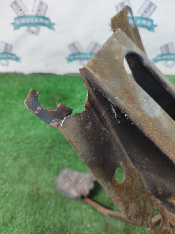 Блок педалей лада 2107 1992 2107