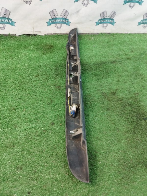 Накладка крышки багажника лада калина 2007 11193