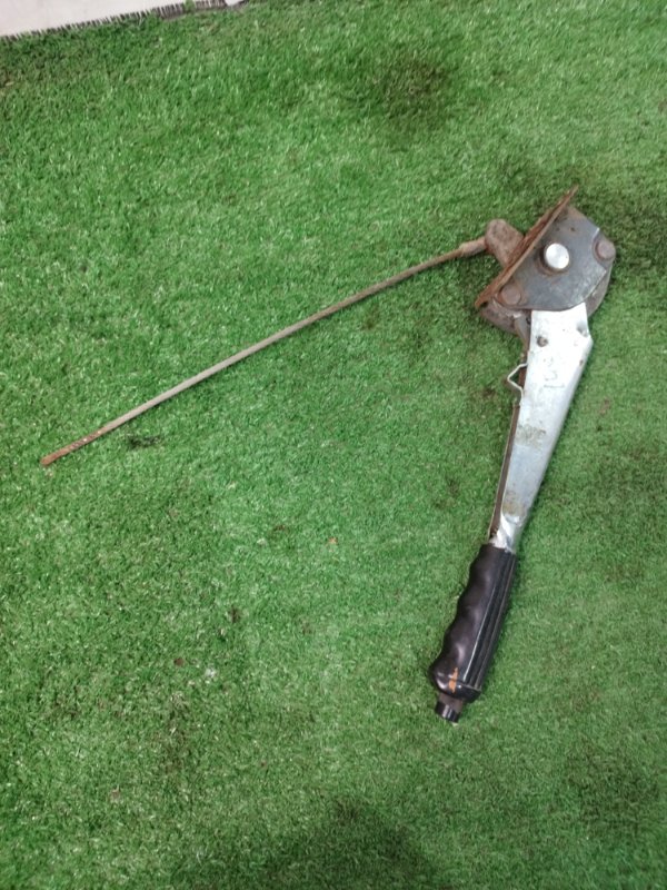 Рычаг стояночного тормоза лада 2107 1992 2107