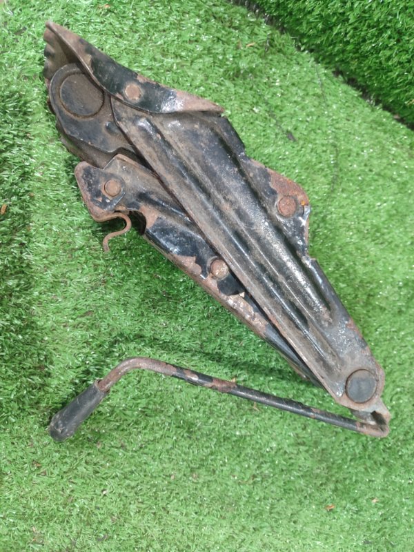 Домкрат лада 21061 1974