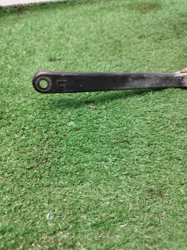 Дворник лобового стекла Mazda Demio