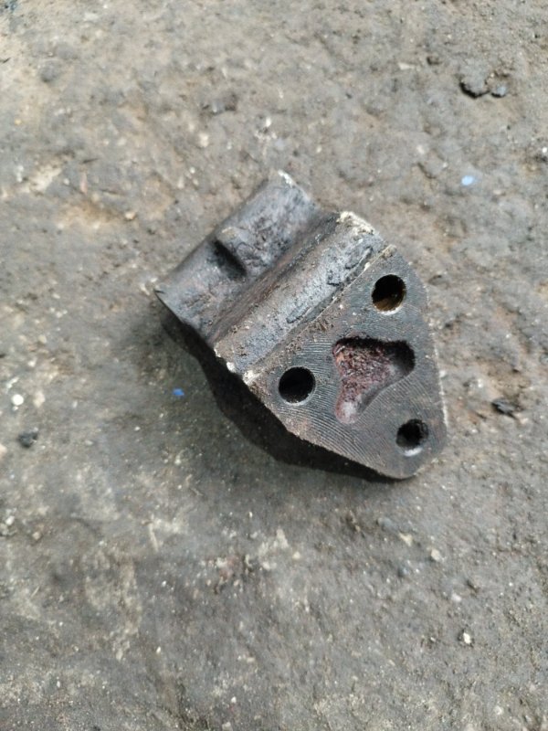 Кронштейн генератора лада 2107 1992 2107