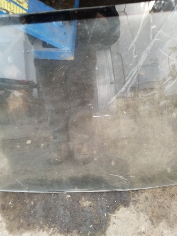 Стекло заднее лада 21063 2106