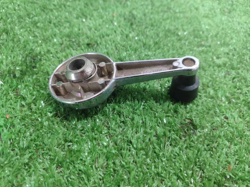 Ручка стеклоподъемника лада 21063 2106