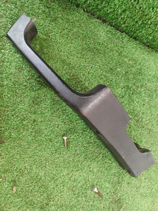 Ручка двери внутренняя лада 21063 2106