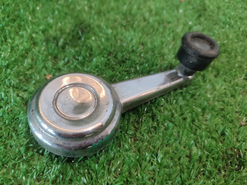 Ручка стеклоподъемника лада 21063 2106