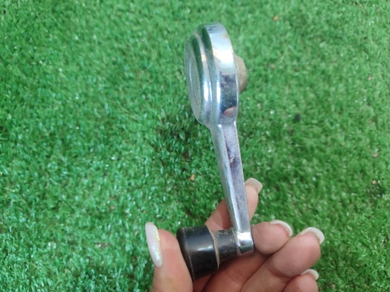 Ручка стеклоподъемника лада 21063 2106