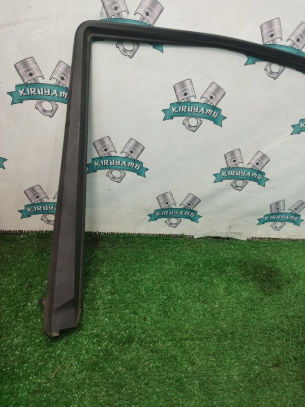 Молдинг двери Mercedes-Benz E-ClASS 1998 W210