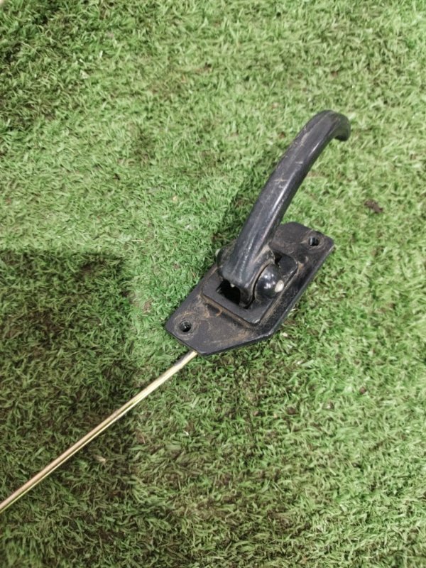 Замок боковой двери лада 21063 1993 2106