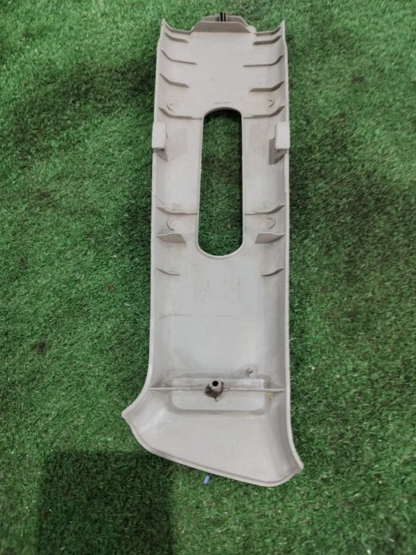 Накладка на стойку кузова Mazda Demio