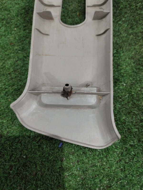 Накладка на стойку кузова Mazda Demio