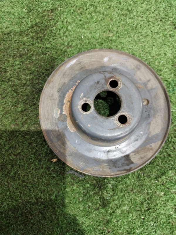 Шкив помпы лада 21063 2106