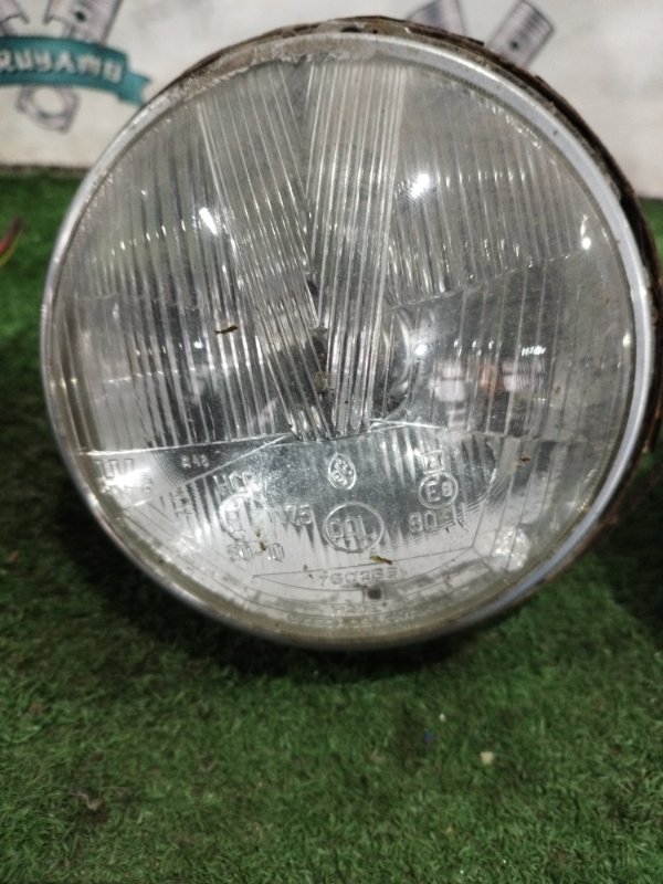 Фара галогеновая лада 21063 2106