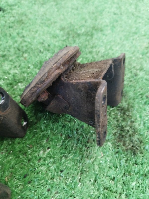 Кронштейн двигателя лада 2102